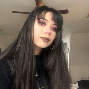 Meet your Posher, Kyla